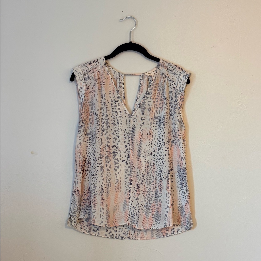 Rebecca Taylor Sleeveless V-neck Animal Print Top, washable 100% silk, size 4